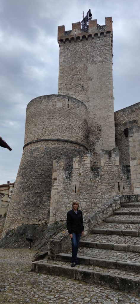 Due giorni in Abruzzo 12 la torre merlata